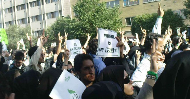 Peaceful protest in Tehran